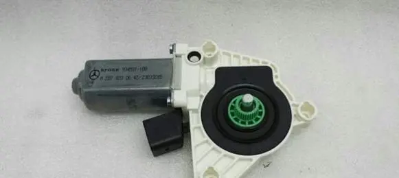 Mercedes-Benz CLS C218 X218 Rear door window regulator motor A2078200642