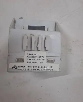 BMW X3 E83 Alarm control unit/module 83869329
