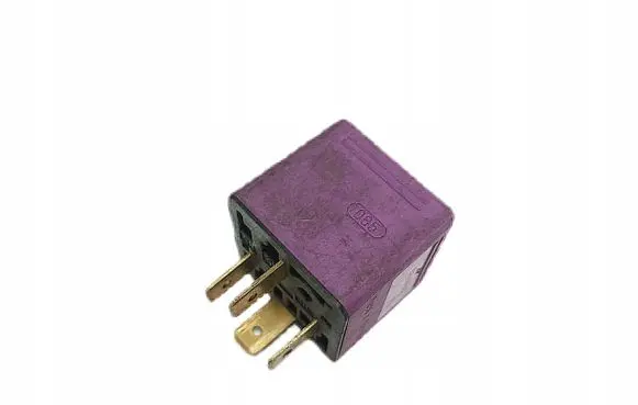 Opel Zafira A Other relay 0332019452