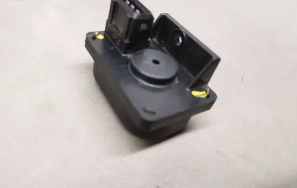 Audi A6 S6 C4 4A Air pressure sensor 0280101001 853919562