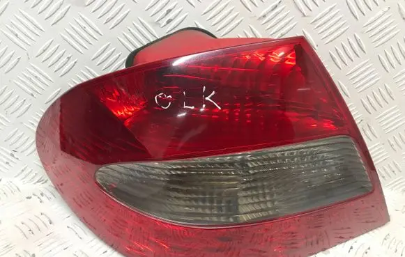 Mercedes-Benz CLK A209 C209 Rear/tail lights A2098200777 A2098201564