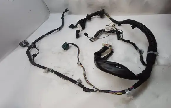 Nissan X-Trail T32 Front door wiring loom