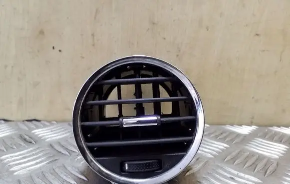 Opel Antara Dash center air vent grill 96661704