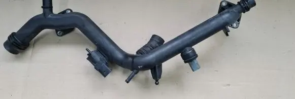 Audi A6 S6 C7 4G Engine coolant pipe/hose 06E121045AB
