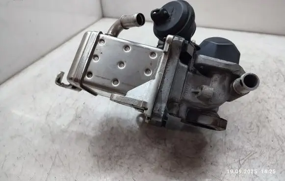 Volvo S90, V90 EGR valve cooler 32203034