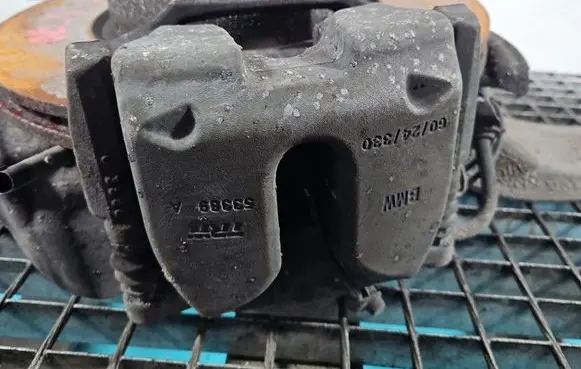 BMW 5 G30 G31 G38 Front brake caliper IMPRK1551826