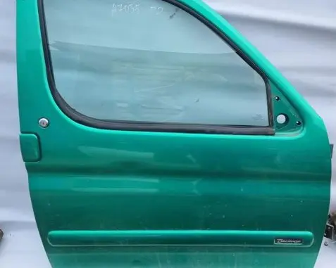 Citroen Berlingo Front door