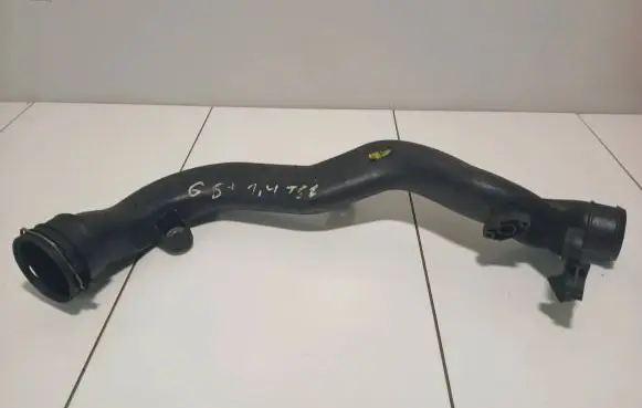 Volkswagen Golf Plus Intercooler hose/pipe 1k0145762bl