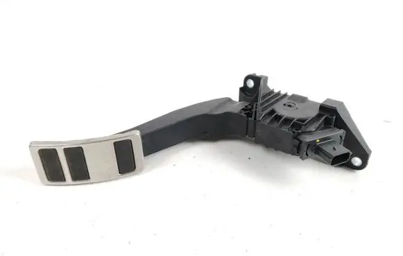 Ford Mustang Mach-E Accelerator throttle pedal LJ9C9F836CA 6PV01449902