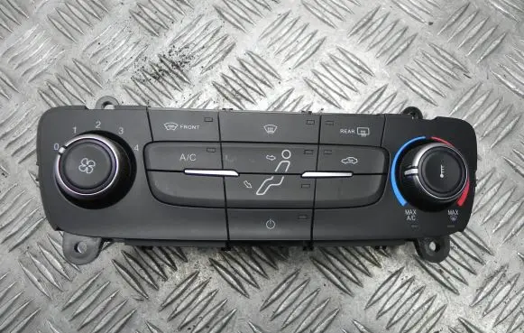 Ford Focus Climate control unit F1ET19980FK Y1111