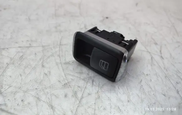 Mercedes-Benz GL X166 Electric window control switch A2049058102