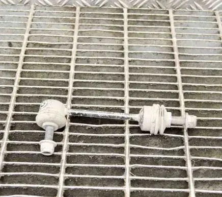 Rear anti-roll bar/stabilizer link
