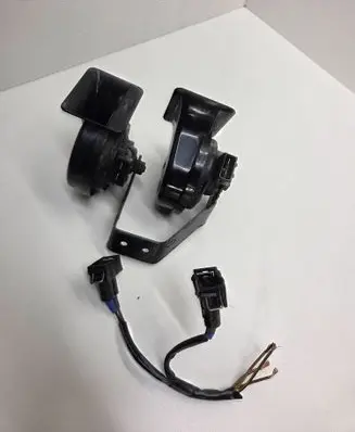 Audi A4 S4 B5 8D Horn signal