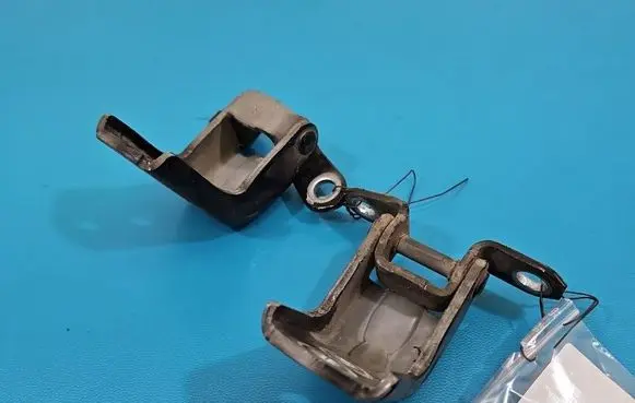 Nissan X-Trail T32 Front door hinge set IMPRK1570194