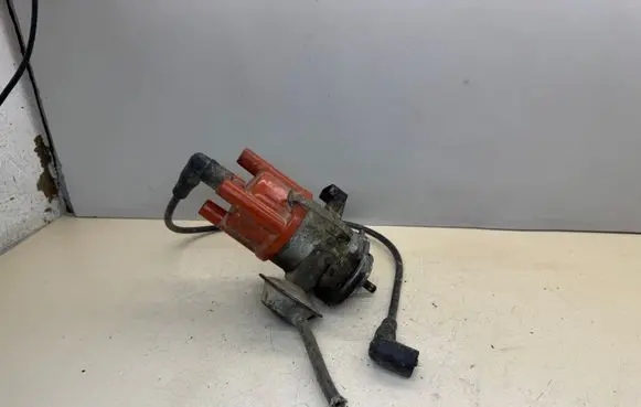 Volkswagen Golf II Spark distributor 030905205N 0237021058 Z415
