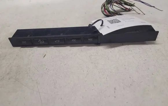 BMW X5 E53 Parking (PDC) sensor switch 61318373737 110187 03742203