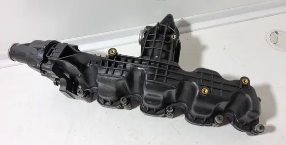 Audi A3 S3 8P Intake manifold 03L129086A 03L129711