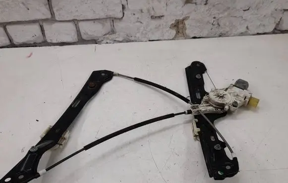 BMW 1 E81 E87 Sliding door window regulator with motor 7067796 7138466