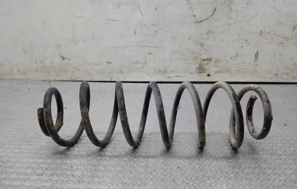 Volkswagen Polo Rear coil spring