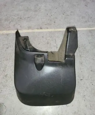 Mitsubishi L200 Front mudguard MN117445