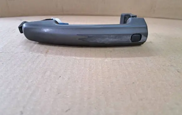 Suzuki SX4 S-Cross Front door exterior handle 