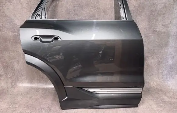 Audi e-tron Front door NULL