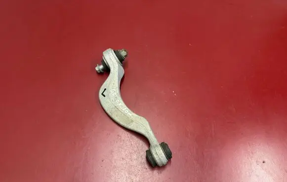BMW X3 G01 Rear control arm 6871011 33326871011