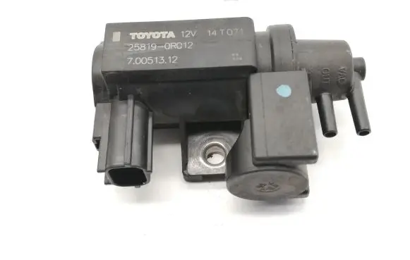 Toyota Avensis T270 Turbo solenoid valve 258190R012