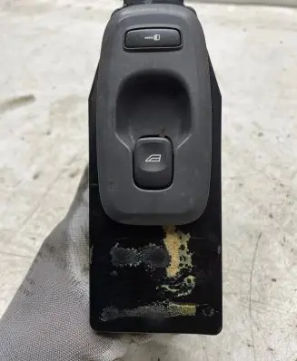 Volvo S60 Electric window control switch 30658117 02W36E MP364100213