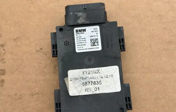 BMW 7 G11 G12 Blind spot module 6877835