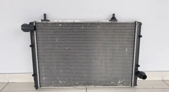 Lancia Thesis Coolant radiator 867562UF 51742221 60679288