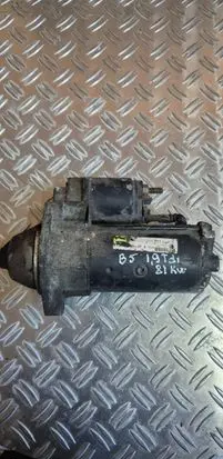 Volkswagen PASSAT B5.5 Starter motor 068911024H