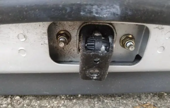 Ford Focus C-MAX Rear door check strap stopper