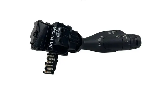 Volvo XC90 Wiper control stalk 31674103