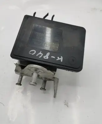 Mercedes-Benz C W205 ABS Pump A2539011400 A2534312800