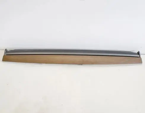 Tesla Model 3 Dashboard glove box trim 1083329 109122500E