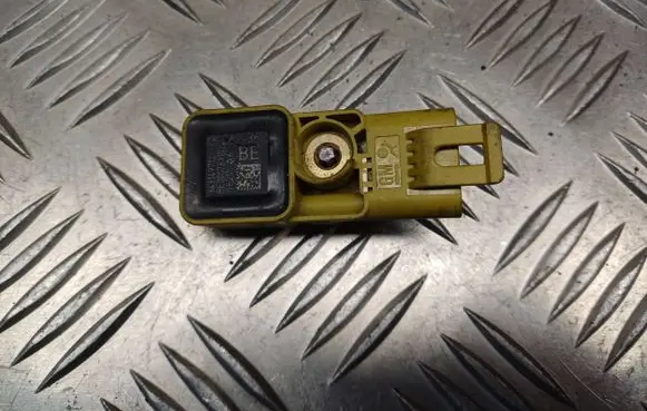 Opel Corsa D Airbag deployment crash/impact sensor 13262362 343149712