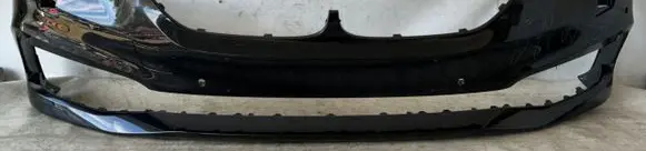 BMW 5 G30 G31 Front bumper 7385336
