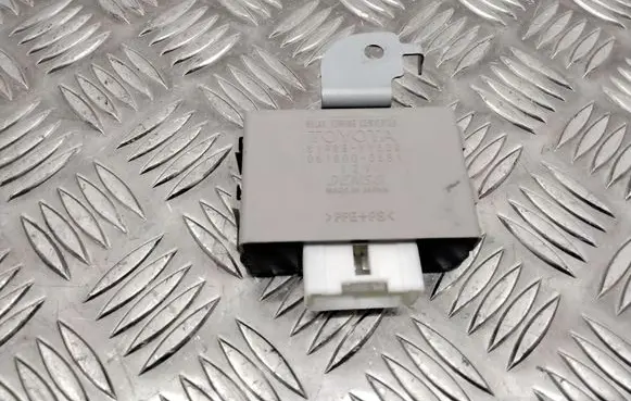 Lexus RX 450H Other control units/modules 81985YY020 0618000681