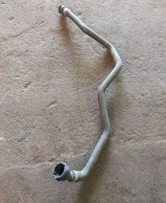 BMW 5 F10 F11 Engine coolant pipe/hose
