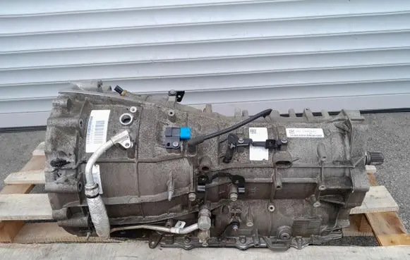 Jaguar XE Automatic gearbox P68415437AD