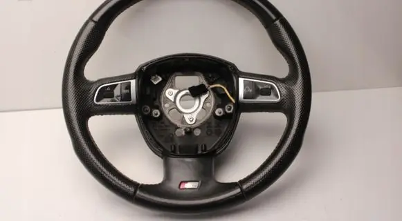 Audi A3 S3 8P Steering wheel 