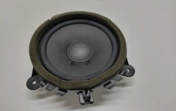 Volvo XC60 Front door speaker 30657445