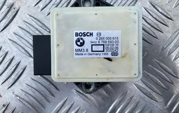 BMW 5 E60 E61 ESP acceleration yaw rate sensor 6768680 0265005615