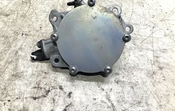 Peugeot 308 Vacuum pump 08L331812 758642404