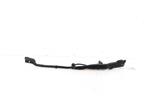 Volvo XC40 Front wiper blade arm 31457316