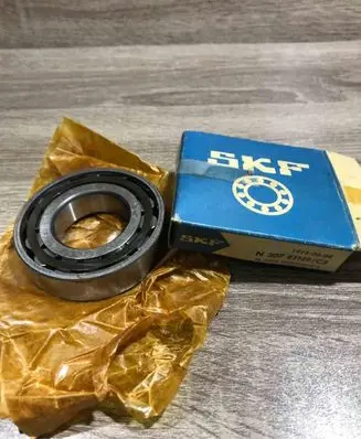 Skoda Favorit (781) Other engine bay part N207ETN9 N207ETC3 SKF