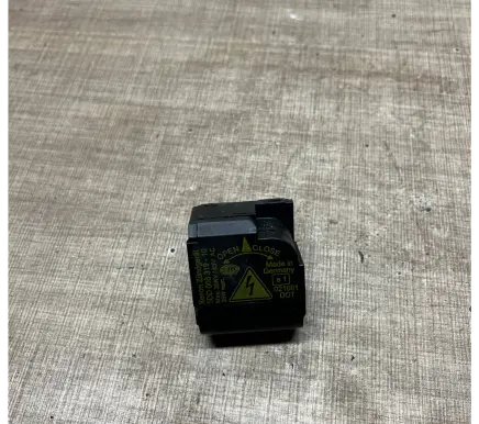 Headlight ballast module Xenon