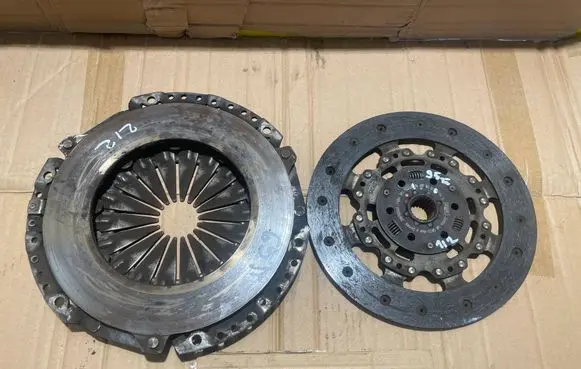 Ford Focus Pressure plate 9648718380