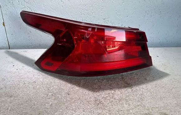 Nissan Maxima A35 Rear/tail lights